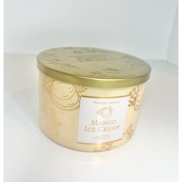Yankee Candle 3 Wick Candle - Mango Cream - Picture 2 of 4